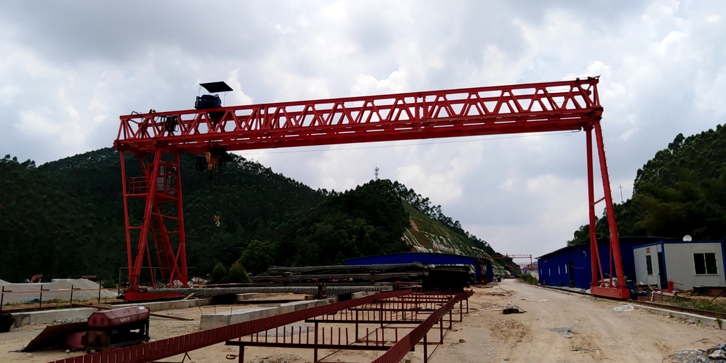 廣東茂名（粵桂界）高速TJ14標，MG80/10t-24m-9m-2臺，MH10t-24m-9m-2臺，MG40t-24m-9m-1臺，